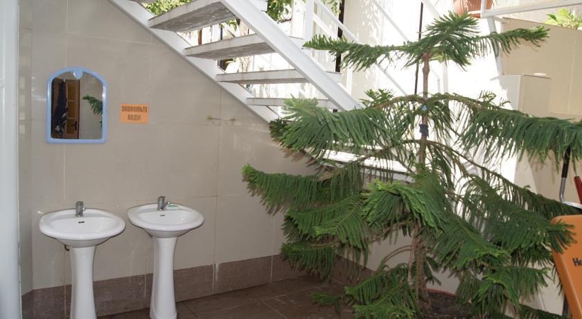 Гостиница Зима-Лето у Ирины Судак-7