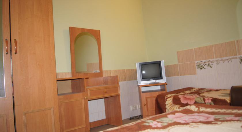 Гостиница Зима-Лето у Ирины Судак