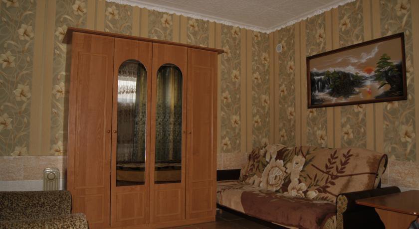 Гостиница Зима-Лето у Ирины Судак