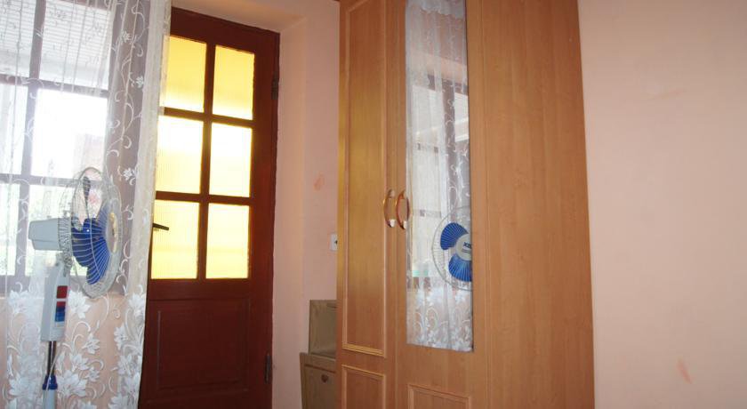 Гостиница Зима-Лето у Ирины Судак